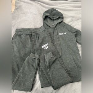 Sweats and sweatshirt - rep of WF!